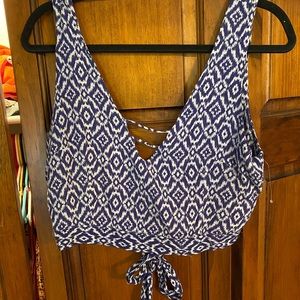 Blue and white Patterned Crop Top